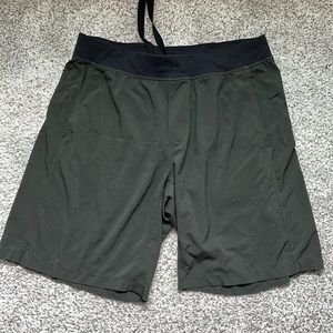 Mens lululemon XXL shorts